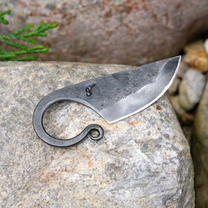 Forged Celtic C1 knife with scabbard