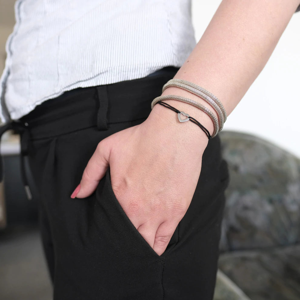 Stylish black Shamballa bracelet - heart symbol